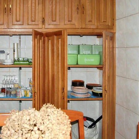 Spacious House With Mountain View In Fernando Casa de Férias