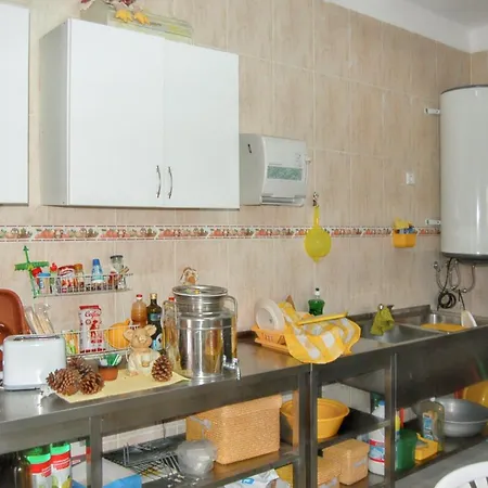 Casa de Férias Spacious House With Mountain View In Fernando *