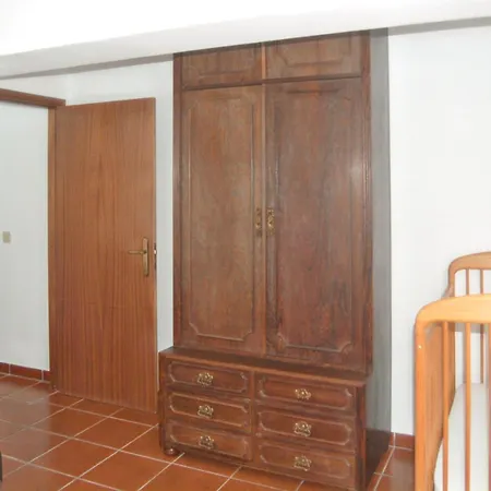 Spacious House With Mountain View In Fernando Holiday home Vila Fernando (Guarda)