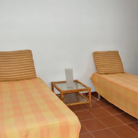 Spacious House With Mountain View In Fernando Holiday home Vila Fernando (Guarda)