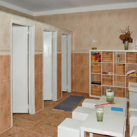 Spacious House With Mountain View In Fernando *