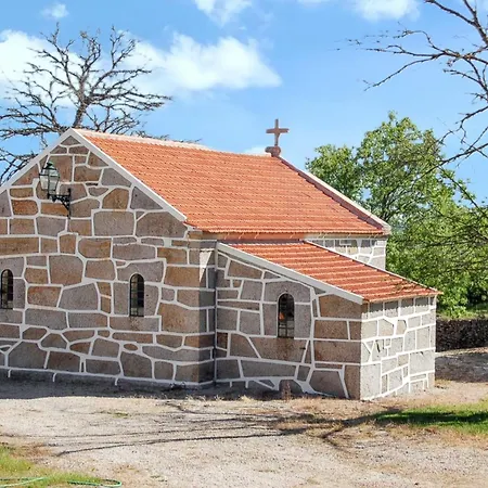 Spacious House With Mountain View In Fernando Casa de Férias *