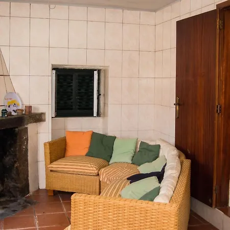 Spacious House With Mountain View In Fernando Σπίτι διακοπών