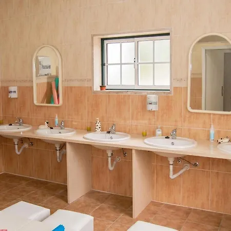 Spacious House With Mountain View In Fernando *