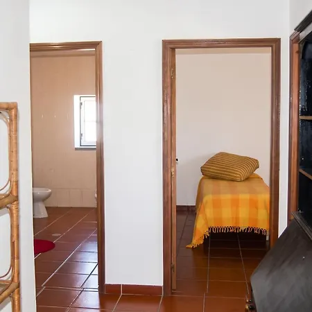 Spacious House With Mountain View In Fernando Σπίτι διακοπών Vila Fernando (Guarda)