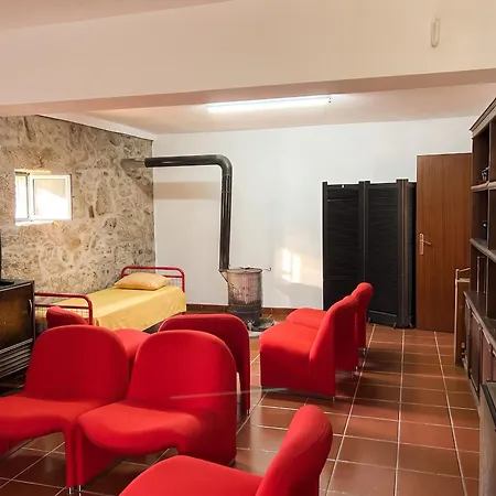 Spacious House With Mountain View In Fernando 펜션