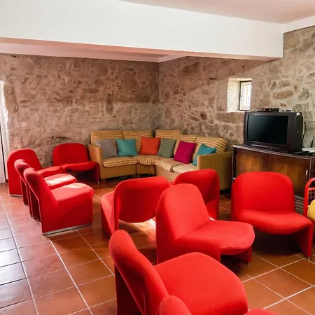 펜션 Spacious House With Mountain View In Fernando *