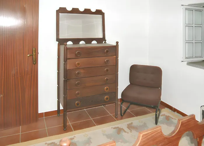 Spacious House With Mountain View In Fernando